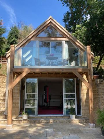 The Owl'S Nest At Dunkirk Bank Hotel Nailsworth Exterior photo